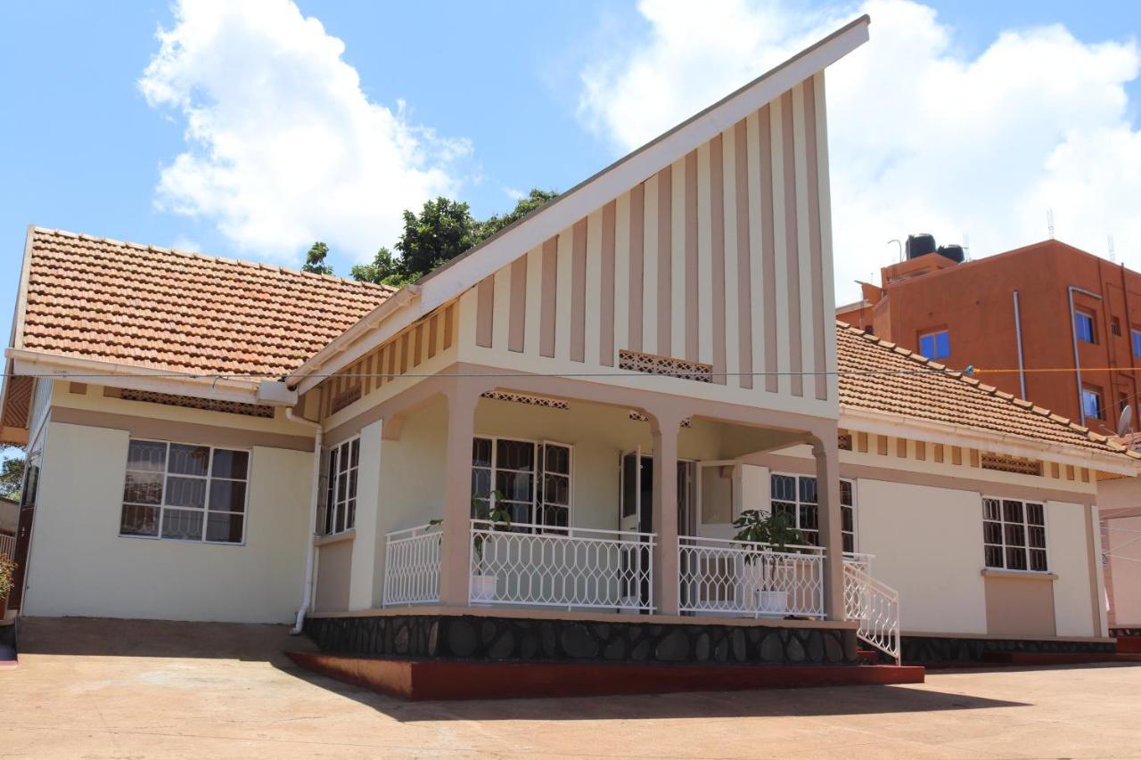 Luwafu Guest House Kampala Exterior photo